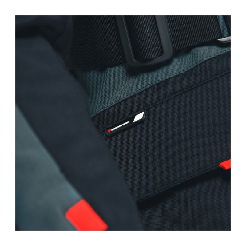 CHAQUETA DAINESE CARVE MASTER 3 GORE-TEX BLACK/EBONY/LAVA-RED