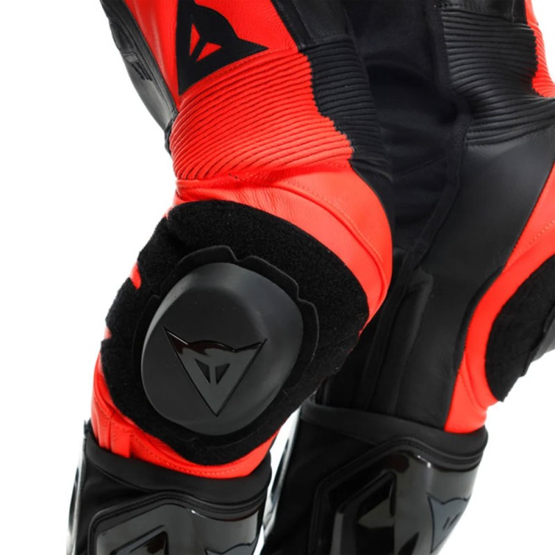 MONO DAINESE GEN-Z PROFESIONAL JUNIOR BLACK/FLUOR RED