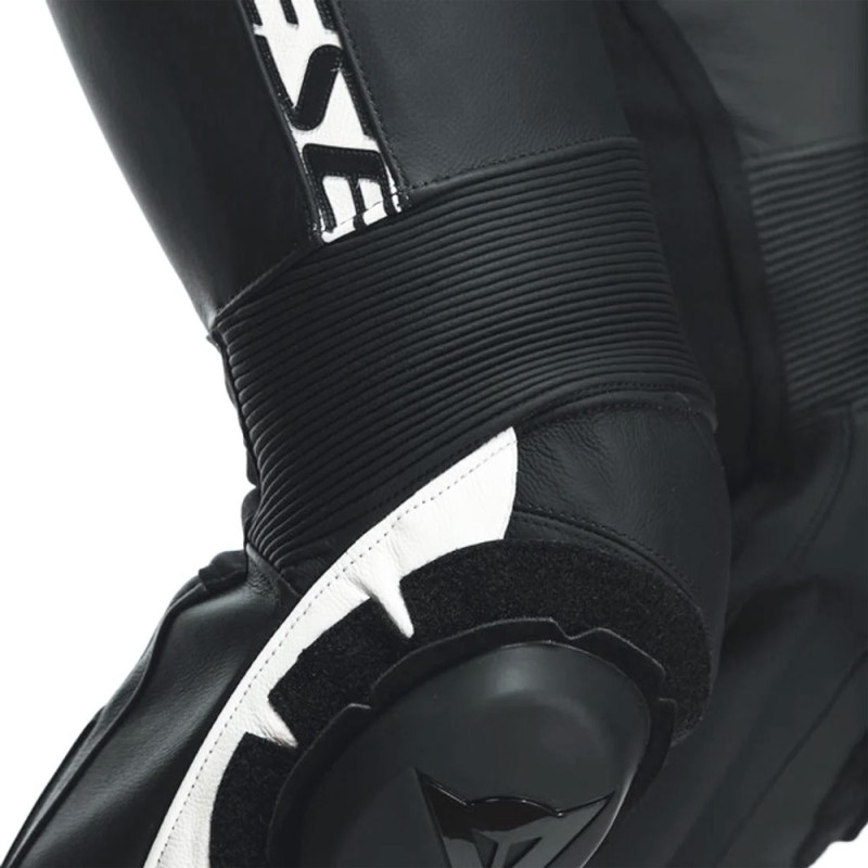 MONO DAINESE AVRO 4 DIVISIBLE NEGRO MATE/BLANCO