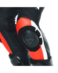 MONO DAINESE AVRO 4 DIVISIBLE NEGRO MATE/ROJO FLUOR