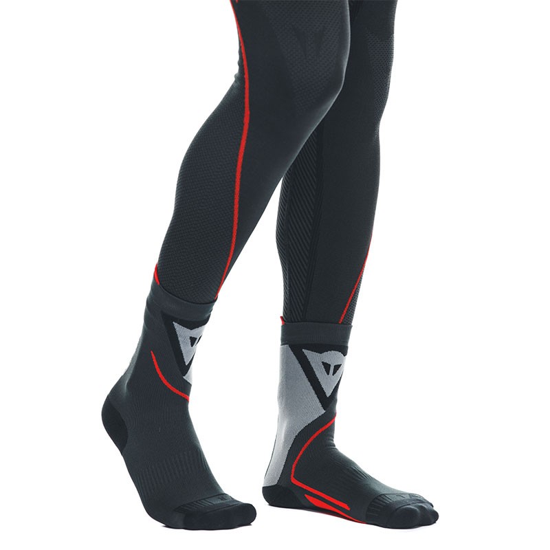 CALCETINES DAINESE THERMO MID SOCKS BLACK/RED