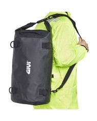 BOLSA TRASERA GIVI EA114BK