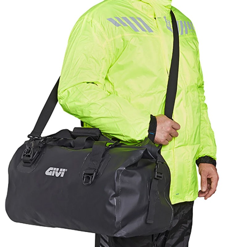 BOLSA TRASERA GIVI EA115BK