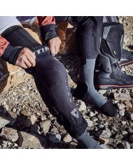 RODILLERAS REVIT SCRAM