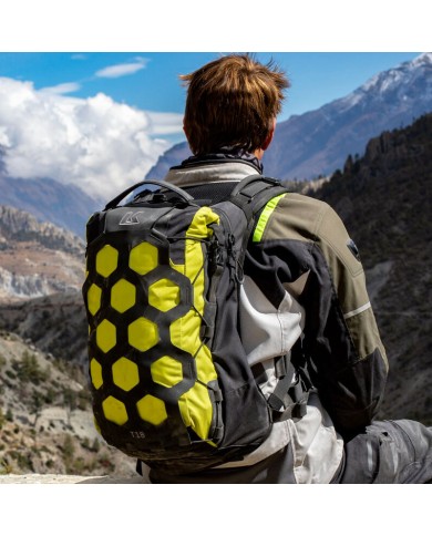 MOCHILA KRIEGA TRAIL 18 ADVENTURE BACKPACK AMARILLO FLUOR