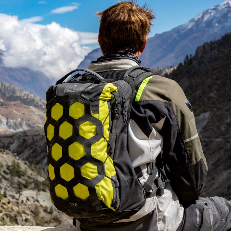 MOCHILA KRIEGA TRAIL 18 ADVENTURE BACKPACK AMARILLO FLUOR