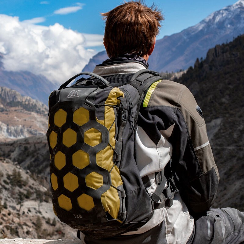 MOCHILA KRIEGA TRAIL 18 ADVENTURE BACKPACK CAQUI