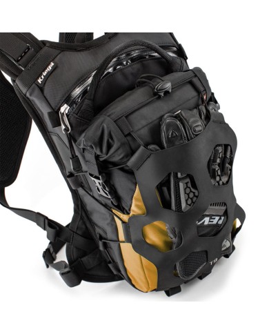MOCHILA KRIEGA TRAIL 9 ADVENTURE BACKPACK CAQUI
