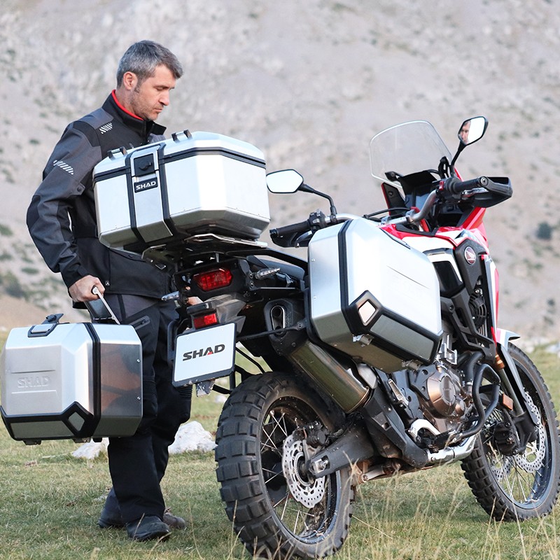 MALETA LATERAL SHAD IZQUIERDA TR36L TERRA