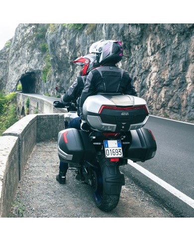 BAUL GIVI V58N MAXIA 5 CATADIÓPTRICO ROJO