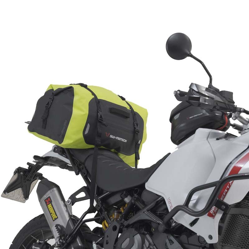 BOLSA TRASERA SW-MOTECH DRYBAG 350 AMARILLO FLUOR BC.WPB.00.001.20000/Y