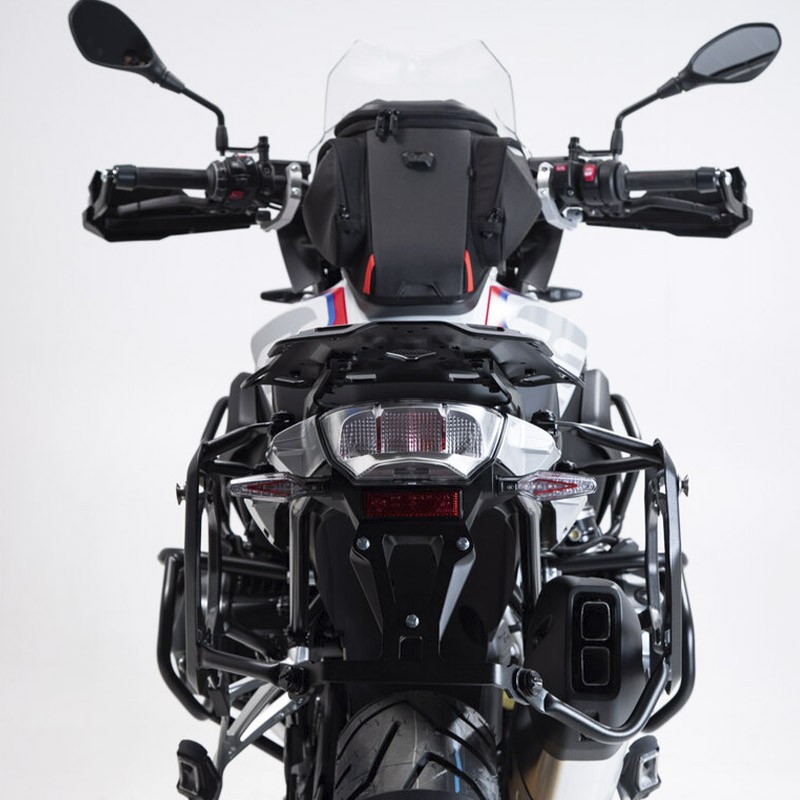 KIT DE FIJACION MALETAS LATERALES SW-MOTECH BMW KFT.07.664.30001/B