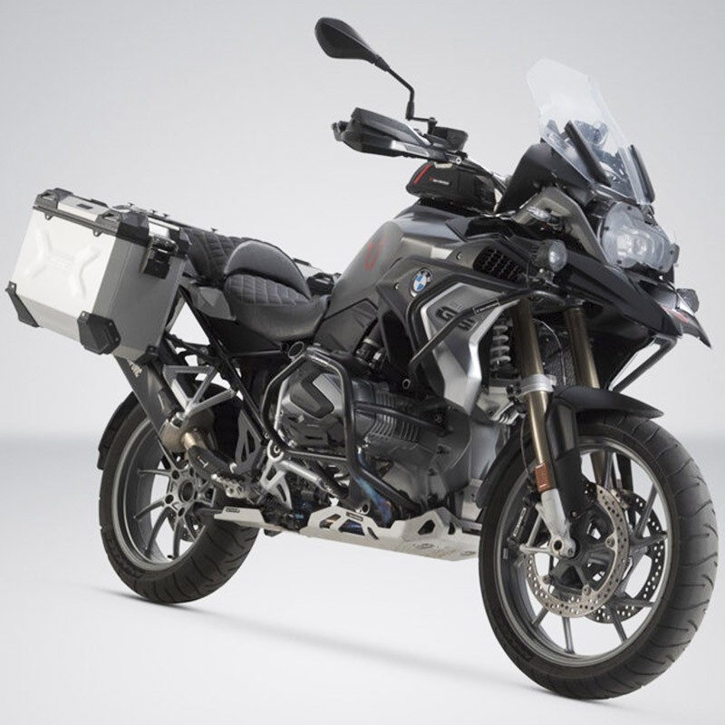 PACK MALETAS LATERALES + ESCAPE AKRAPOVIC + SOPORTES SW-MOTECH BMW KFT.07.664.72000/S