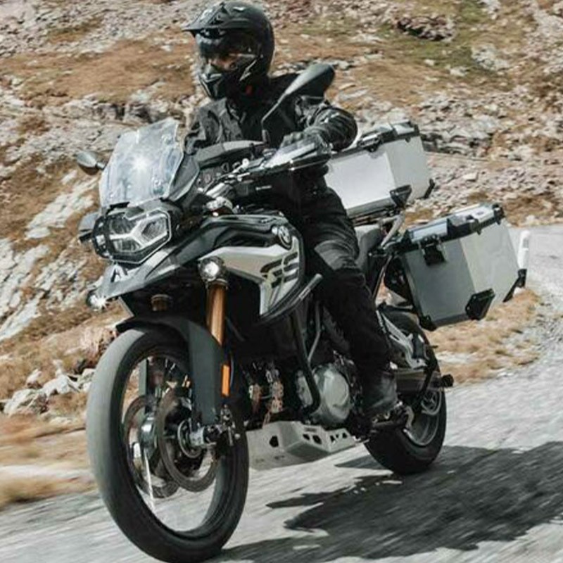 MALETA LATERAL SW-MOTECH TRAX ADV L IZQUIERDA 45L ALK.00.733.10000L/B