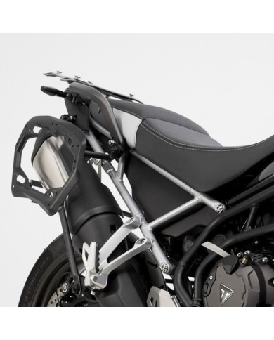 PACK MALETAS LATERALES + SOPORTES + BOLSAS SW-MOTECH AERO ABS TRIUMPH KFT.11.953.60101/B