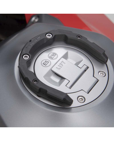FIJACION BOLSA DE DEPOSITO SW-MOTECH TANK RING PRO SUZUKI TRT.00.787.30300/B