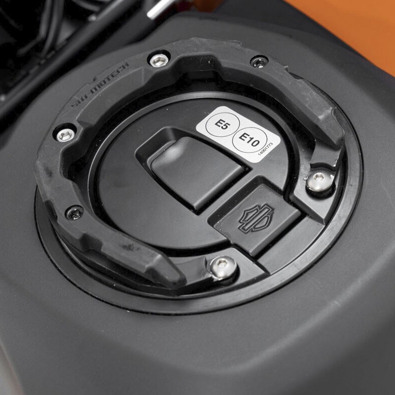 FIJACION BOLSA DE DEPOSITO SW-MOTECH TANK RING PRO HARLEY DAVIDSON TRT.00.787.21700/B