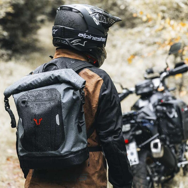 MOCHILA SW-MOTECH DRYBAG 300 GRIS/NEGRO BC.WPB.00.011.20000