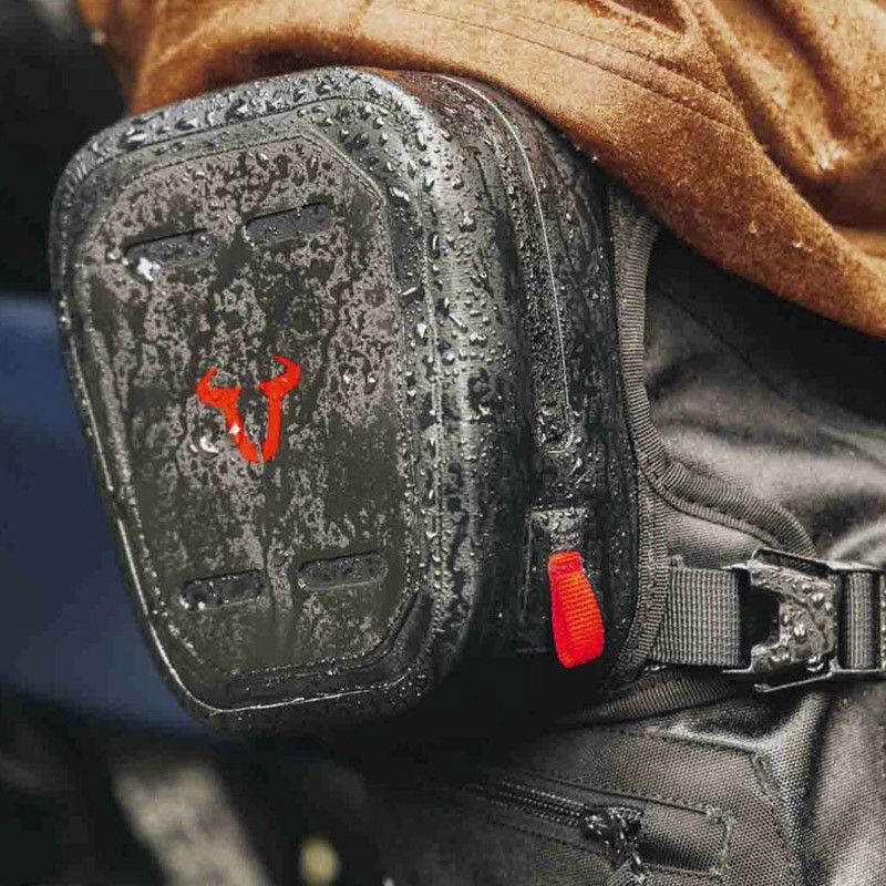 BOLSA DE PIERNA SW-MOTECH LEG BAG WP IMPERMEABLE BC.WPB.00.026.10000