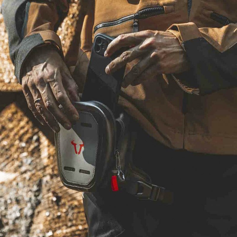 BOLSA DE PIERNA SW-MOTECH LEG BAG WP IMPERMEABLE BC.WPB.00.026.10000