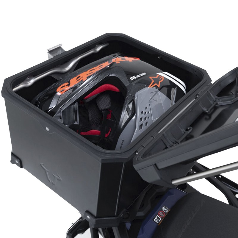 PACK SW-MOTECH BAUL 38L + HERRAJES + BOLSA KTM GPT.04.792.70000/B