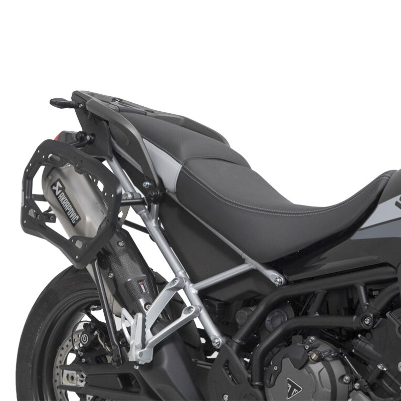 PACK MALETAS LATERALES + ESCAPE AKRAPOVIC + SOPORTES SW-MOTECH KFT.11.953.72002/B