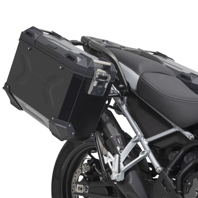 PACK MALETAS LATERALES + ESCAPE AKRAPOVIC + SOPORTES SW-MOTECH KFT.11.953.72002/B