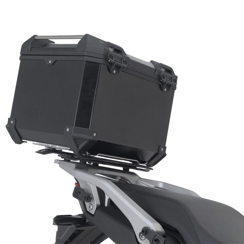 PACK SW-MOTECH BAUL 38L + HERRAJES + BOLSA SUZUKI GPT.05.845.70000/B