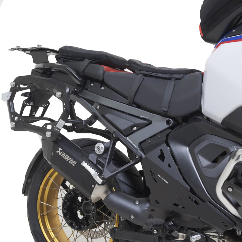 PACK MALETAS LATERALES + ESCAPE AKRAPOVIC + SOPORTES SW-MOTECH BMW KFT.07.976.72000/S