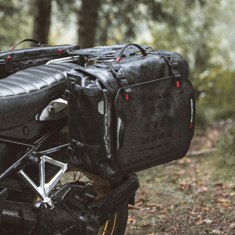 PACK SW-MOTECH DE ALFORJAS Y SOPORTES SYSBAG WP L/L HONDA BC.SYS.01.699.21000/B