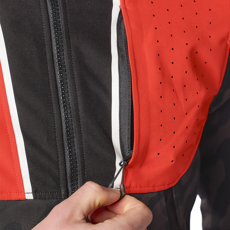 CHAQUETA REVIT AFRICA BLACK/RED